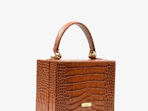 Box Bag Mini caramel brown.