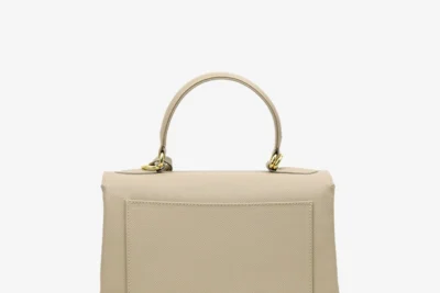 amilia medium epsom.....