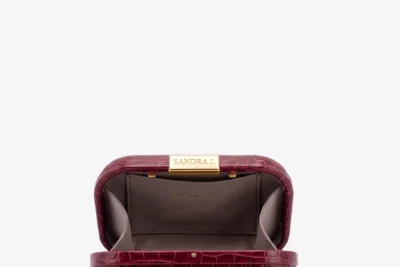 sylvana . clutch.red