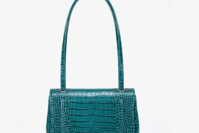 Giselle.Turquoise. Small .3